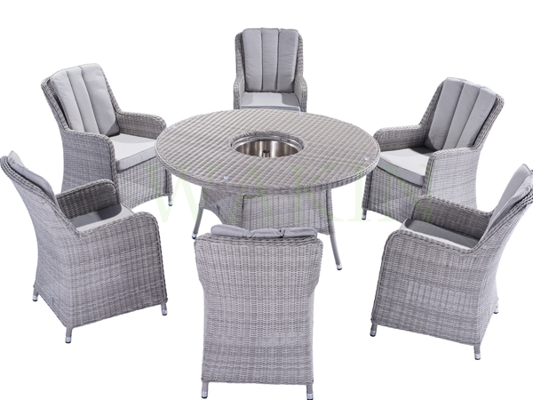 6 Seaters Rattan Dining Table Set With Stainless Ice Box